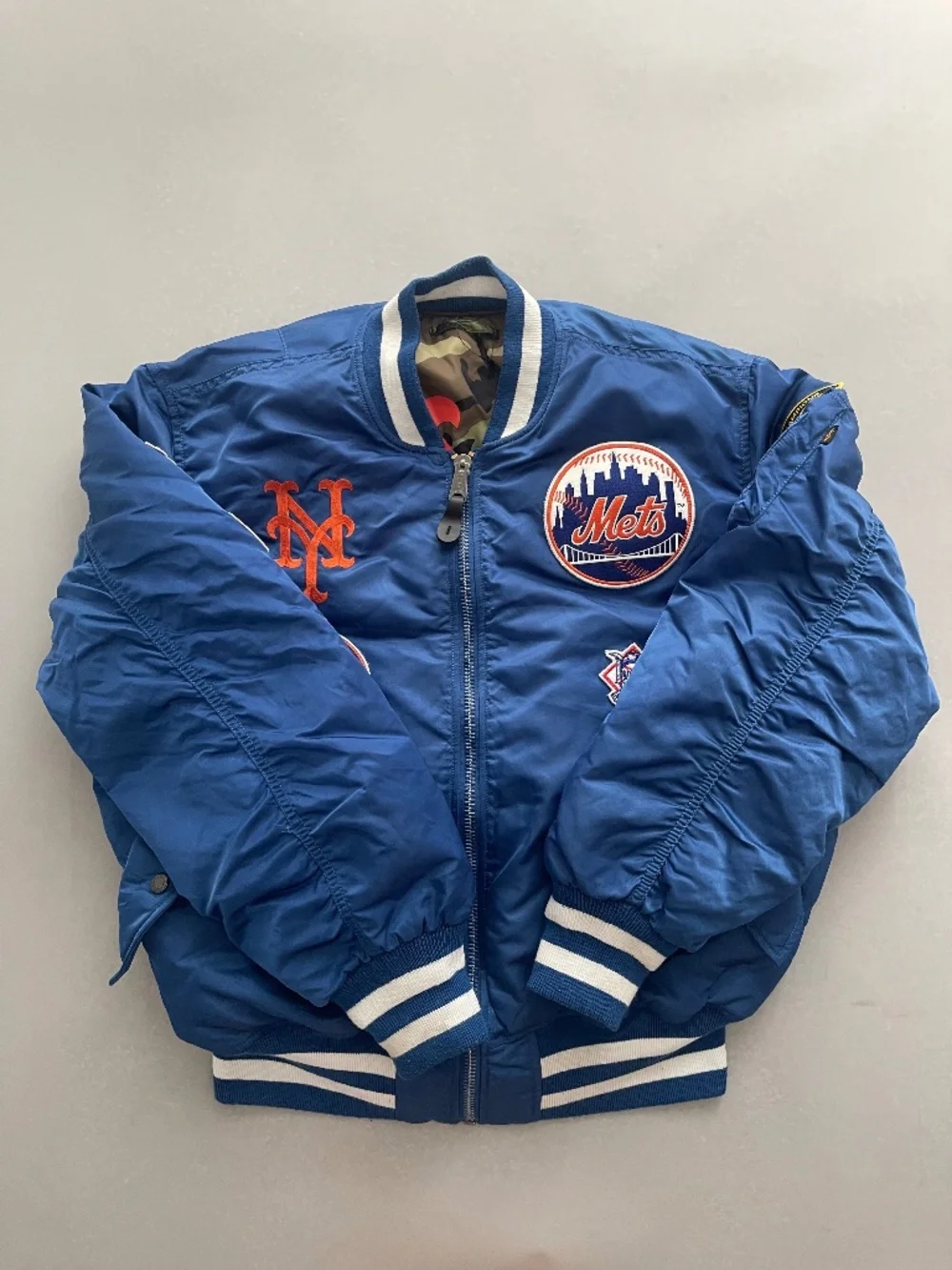 New Era New York Mets MA-1 Bomber Jacket Blue Reversible Camo MLB Full Zip - Picture 1 of 16